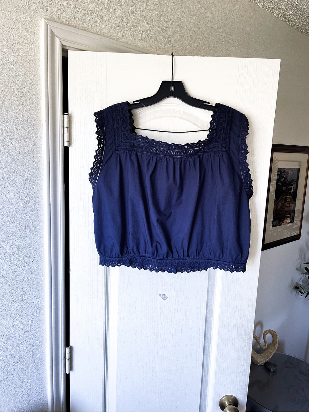 Doen Tillie Eyelet Crop Top Adriatic XL EUC - Picture 6 of 8